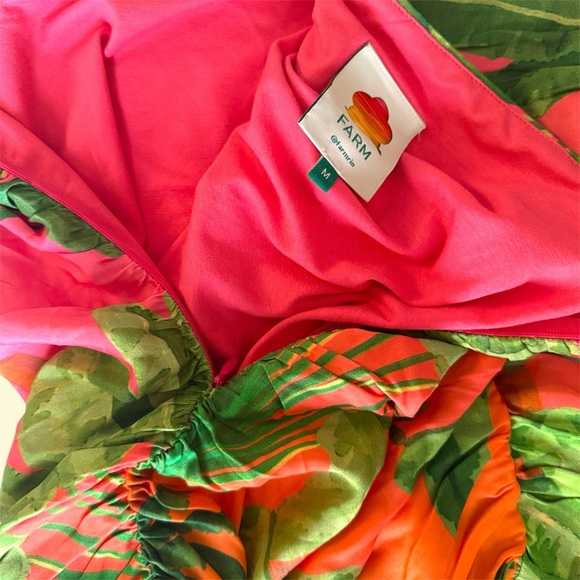 FARM Rio Tropical Plantage  Ruched Mini Skirt Pink & Green Palm Print Sz Medium - Picture 7 of 9